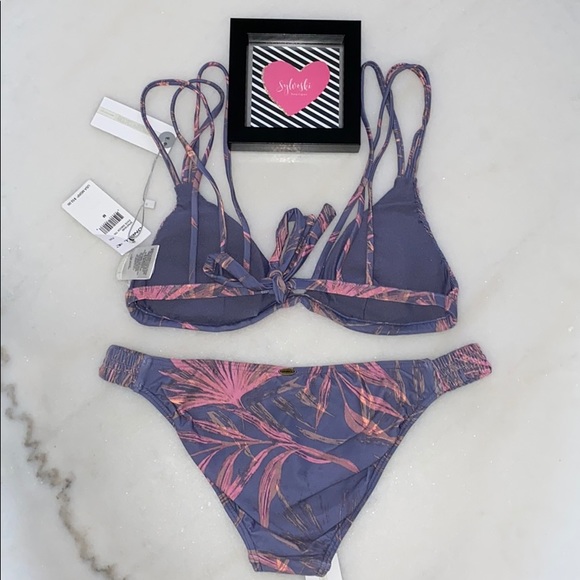 🔥O'Neill Triangle Bikini Top & Bottom Set NWT - Picture 10 of 11